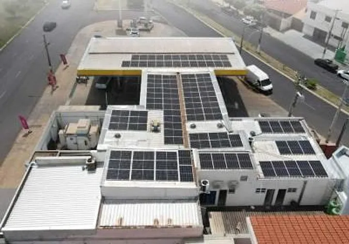 Instalação de energia solar — Toque Sport